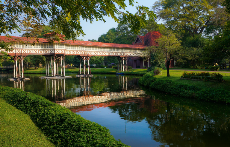Check-in Spot: Sanam Chandra Palace